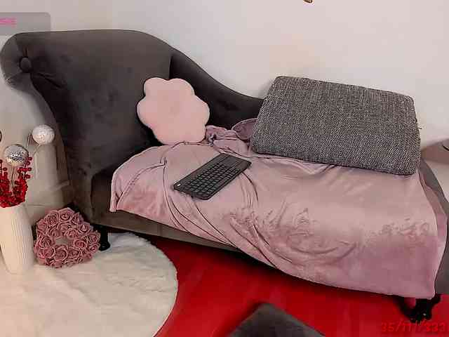 VanessaFox__ webcam