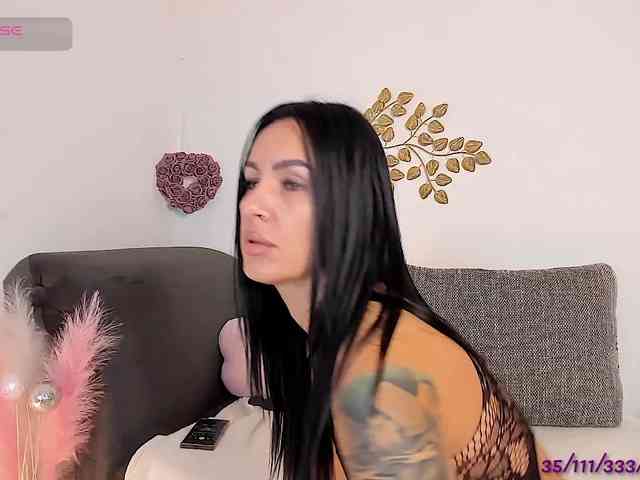 Модель: VanessaFox__