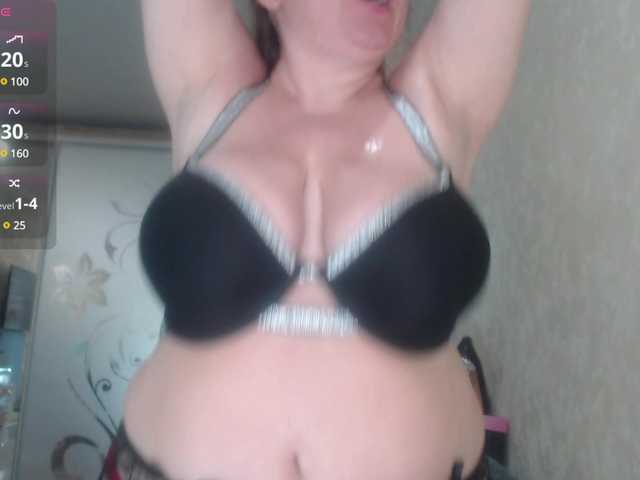  Spinners chat room