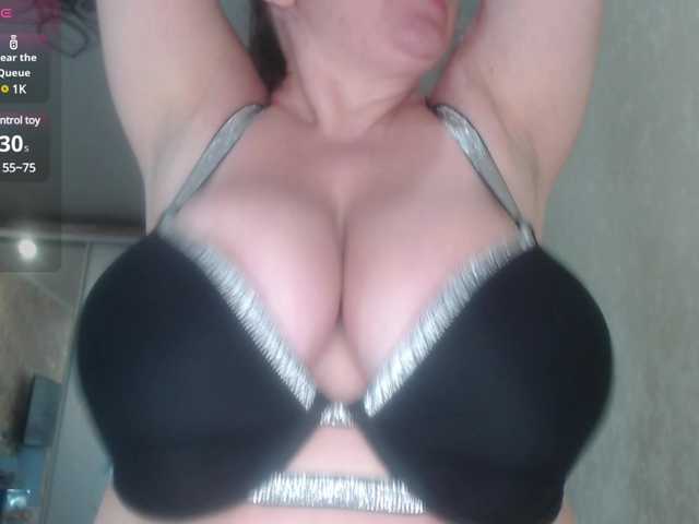  Spinners chat room