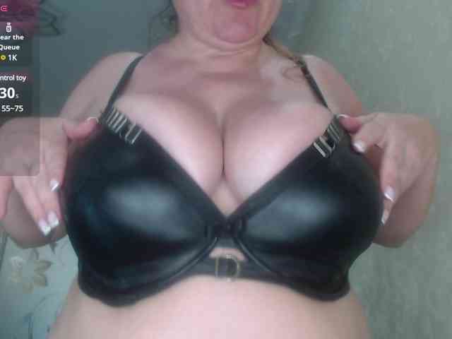 Spinners Live Webcam on BongaCams
