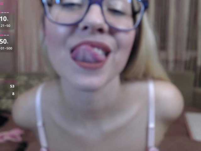 AngelNika's BongaCams show and profile