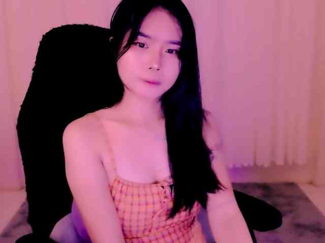 shayine webcam