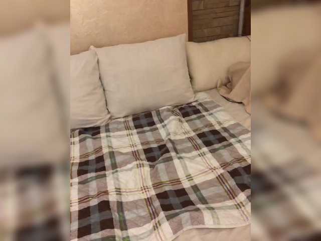 1Darina's BongaCams show and profile