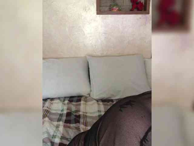 luxuriousGoddess webcam