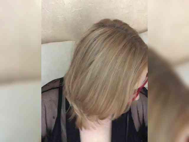 luxuriousGoddess webcam