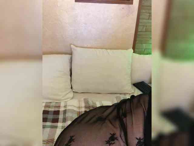 luxuriousGoddess webcam