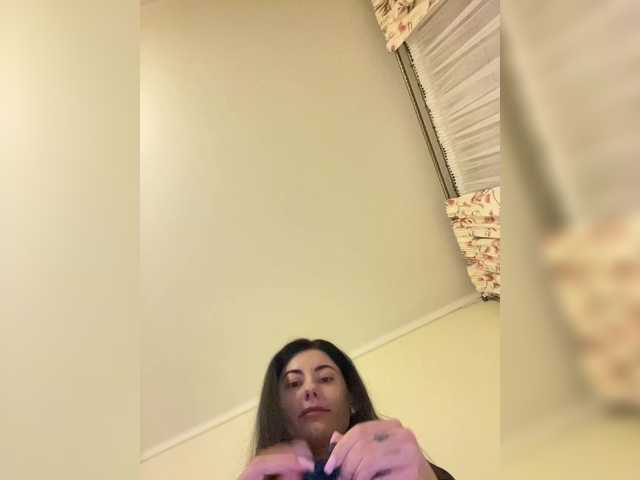 annasexyyy's BongaCams show and profile