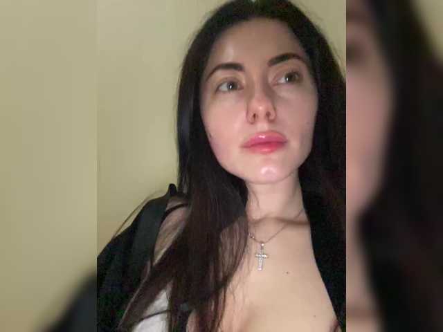 annasexyyy's BongaCams show and profile