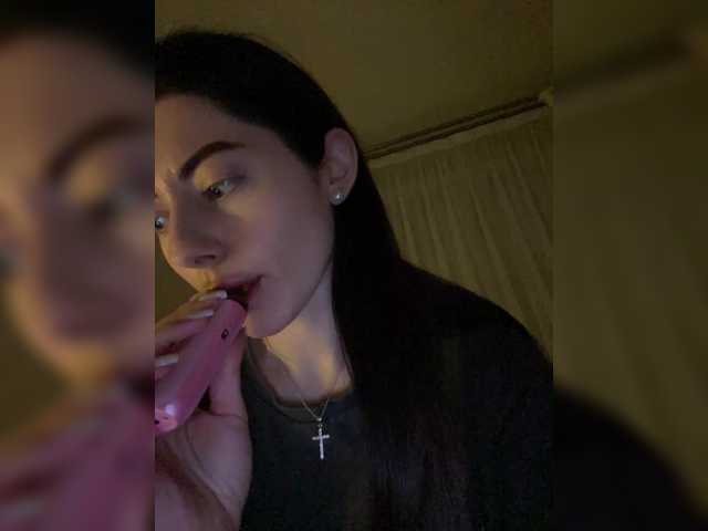 annasexyyy's BongaCams show and profile