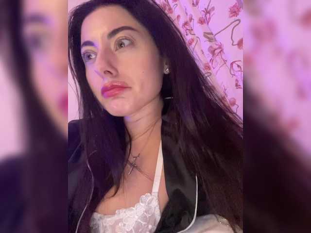 annasexyyy's BongaCams show and profile