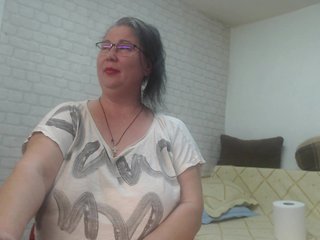 emmasquirt69 Porn Show