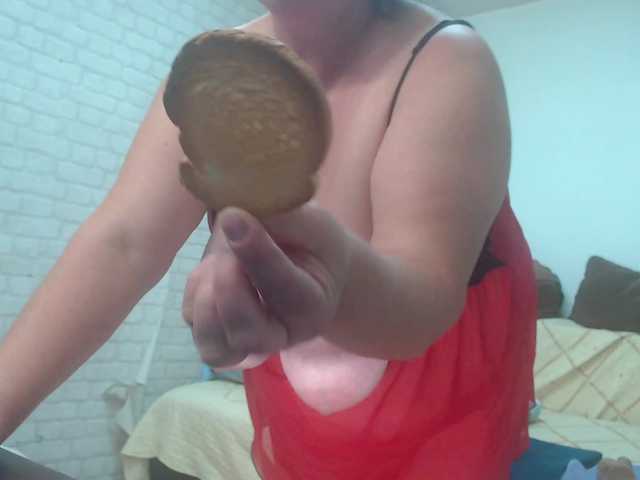 emmasquirt69's BongaCams show and profile