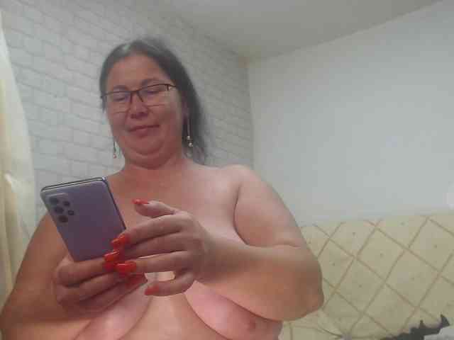 emmasquirt69 webcam