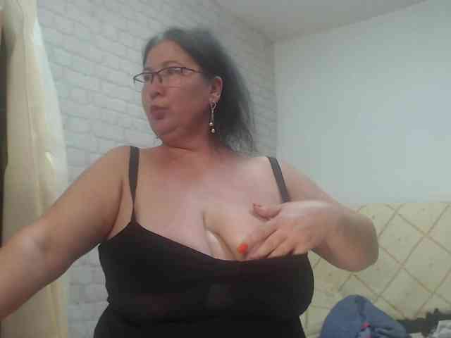 emmasquirt69 webcam