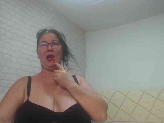 emmasquirt69 webcam