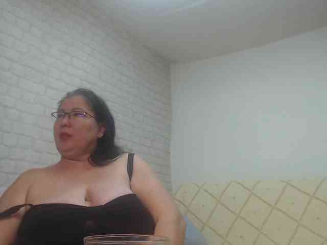 emmasquirt69 webcam