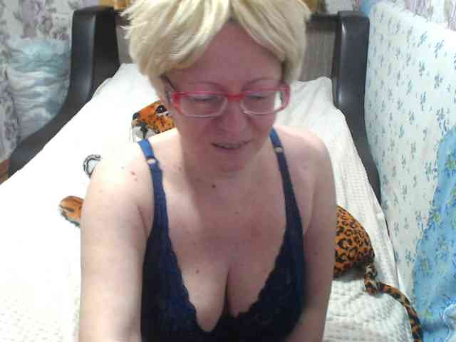 sexy chat online CrazzyBitch