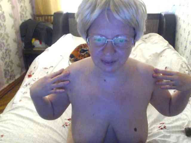 CrazzyBitch webcam