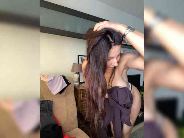 _Happy_Lady_ webcam