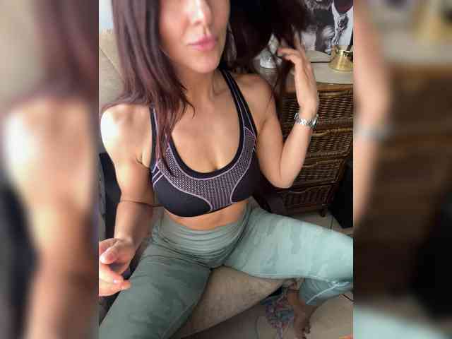 _Happy_Lady_ webcam