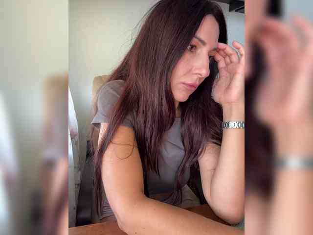 _Happy_Lady_ webcam