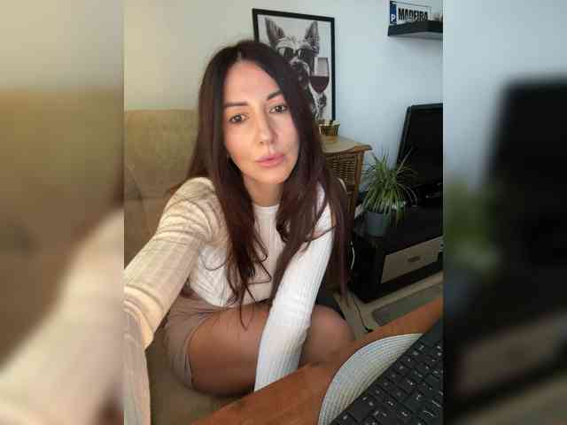 _Happy_Lady_ webcam