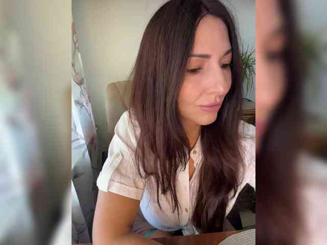 _Happy_Lady_ webcam