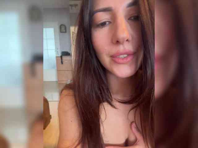 _Happy_Lady_ webcam