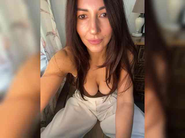 _Happy_Lady_ webcam