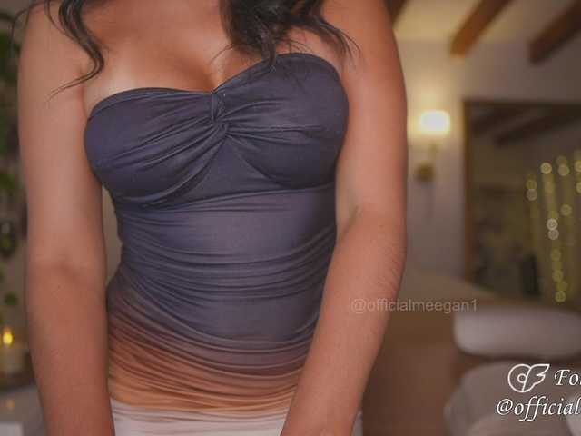 Meegan's BongaCams show and profile