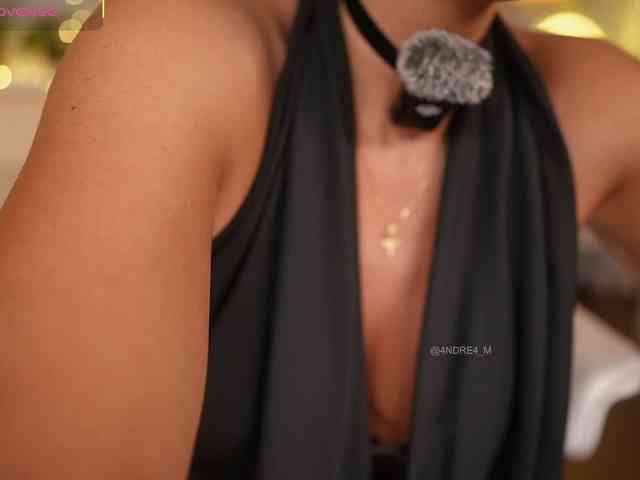 private chatroom Meegan