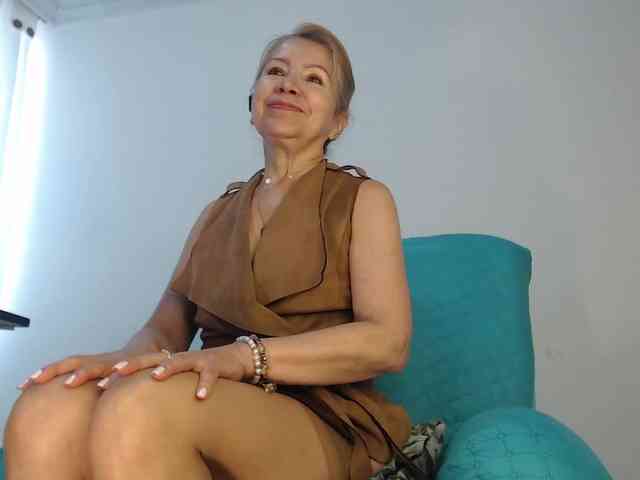 Ladylucky webcam