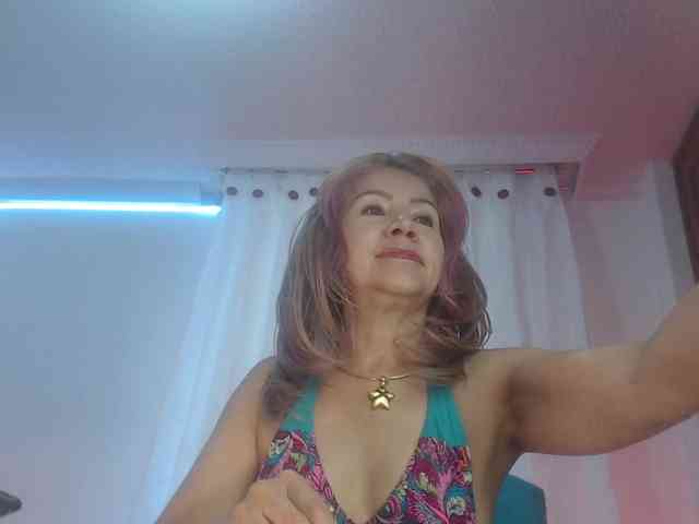 Ladylucky webcam