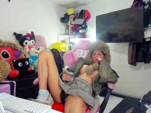 HannahTight Live Webcam on BongaCams