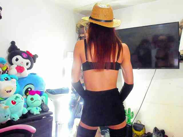 HannahTight