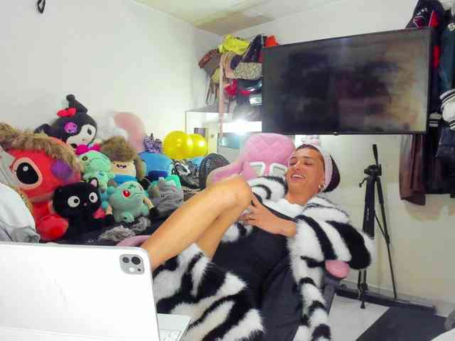 HannahTight Live Webcam on BongaCams