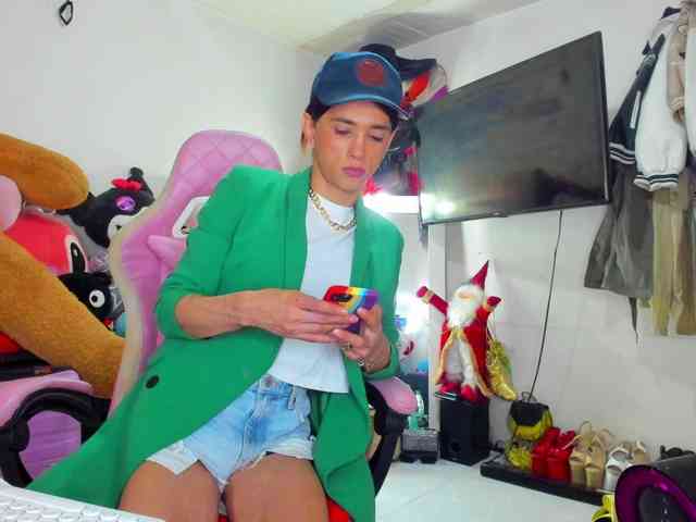 HannahTight Live Webcam on BongaCams