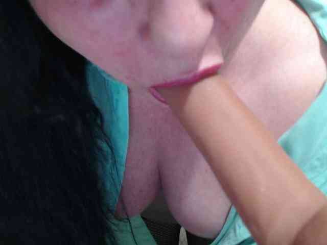 JullieMilf JullieMilf