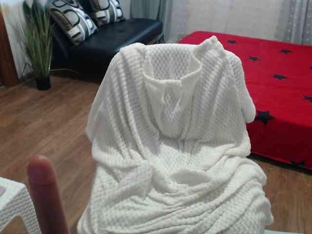 JullieMilf webcam