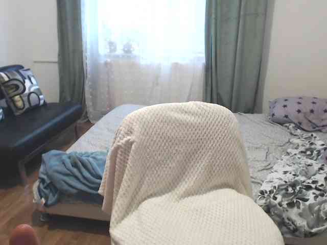 JullieMilf webcam