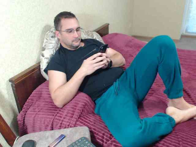 Aleksandr-- Aleksandr--