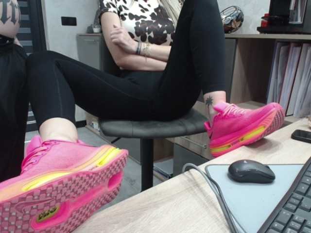 tattoo-couple live show