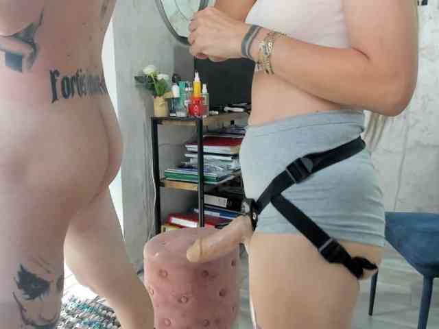 tattoo-couple webcam