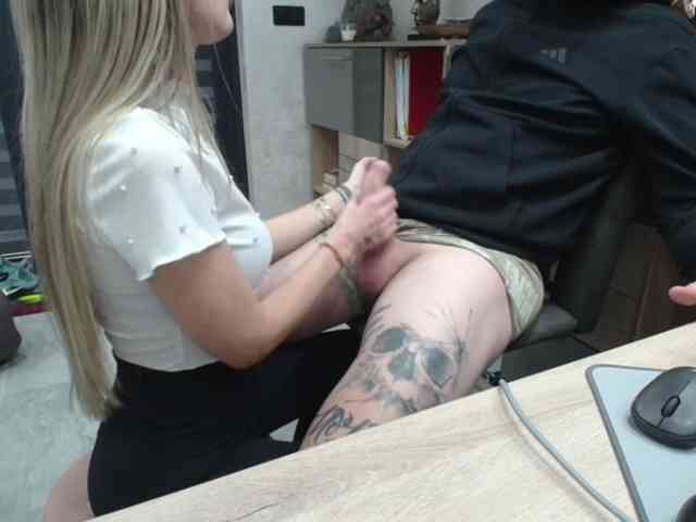 tattoo-couple webcam