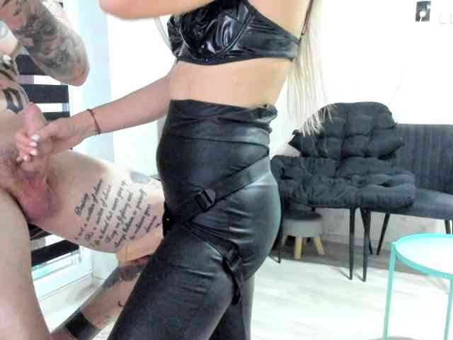 tattoo-couple webcam