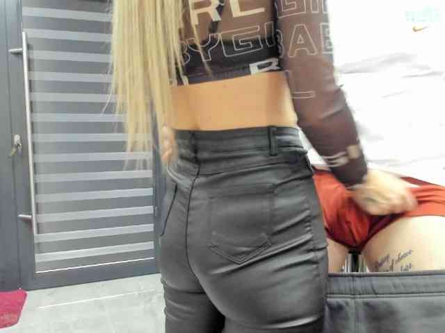 tattoo-couple webcam