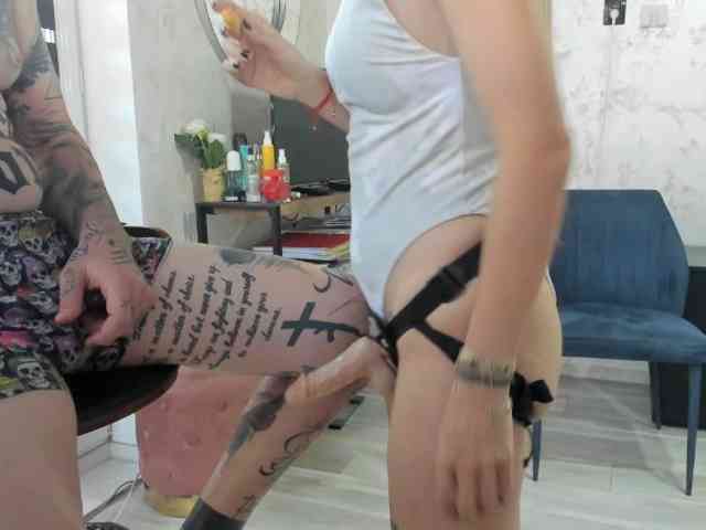 tattoo-couple webcam