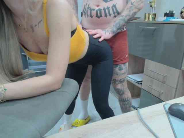 tattoo-couple webcam