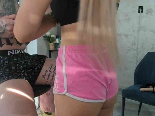 tattoo-couple webcam